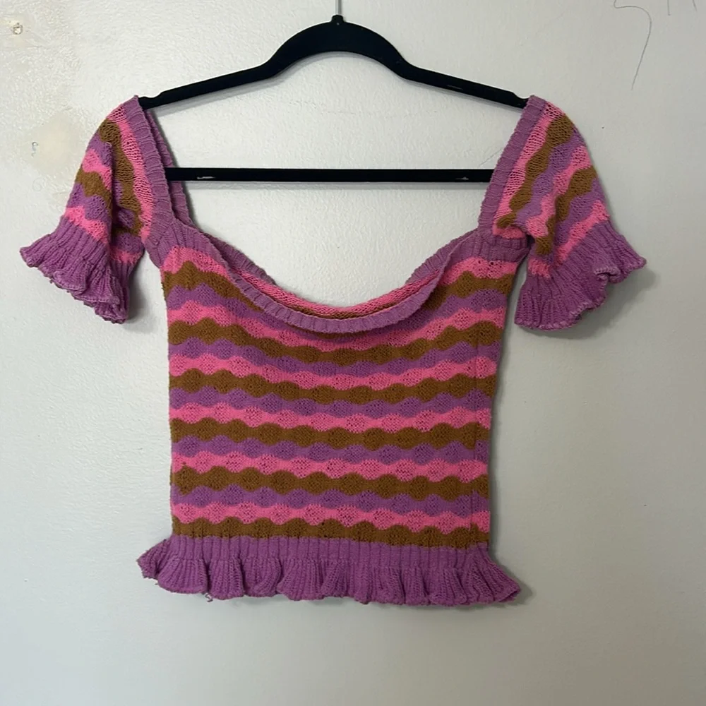 Vtg Union Label Pink and Brown Striped Knit Top/Sweater Ruffle Trim Size Small